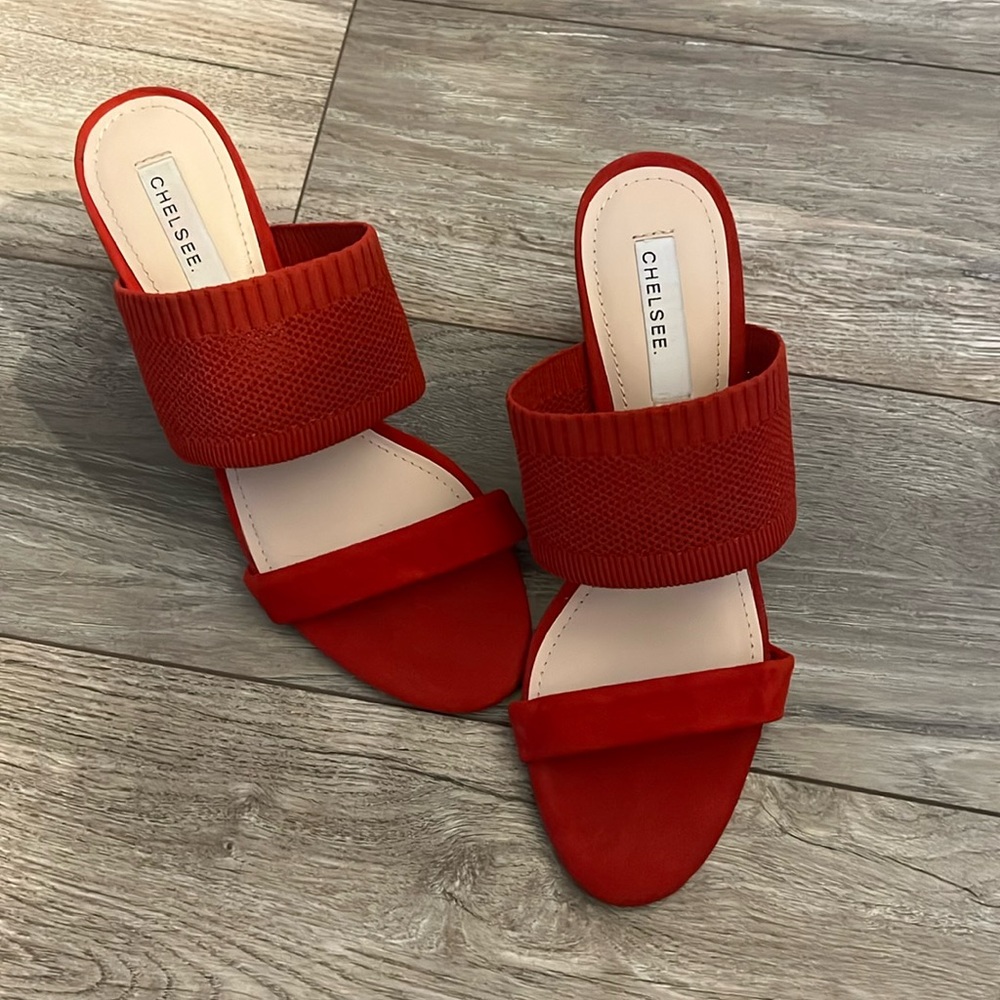 Talon haut rouge, talon carré,